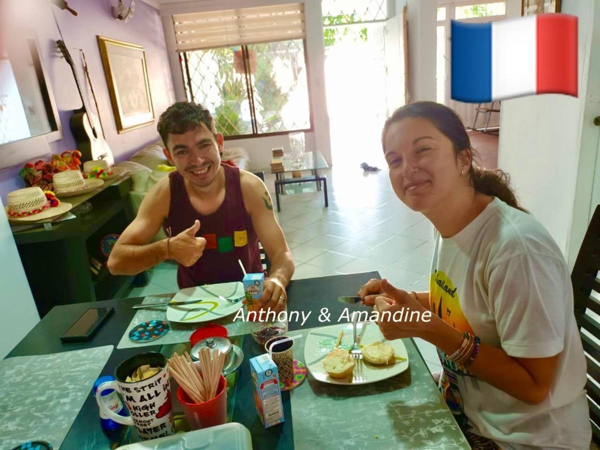 Casa Feliz Hostal サンタ・マルタ エクステリア 写真